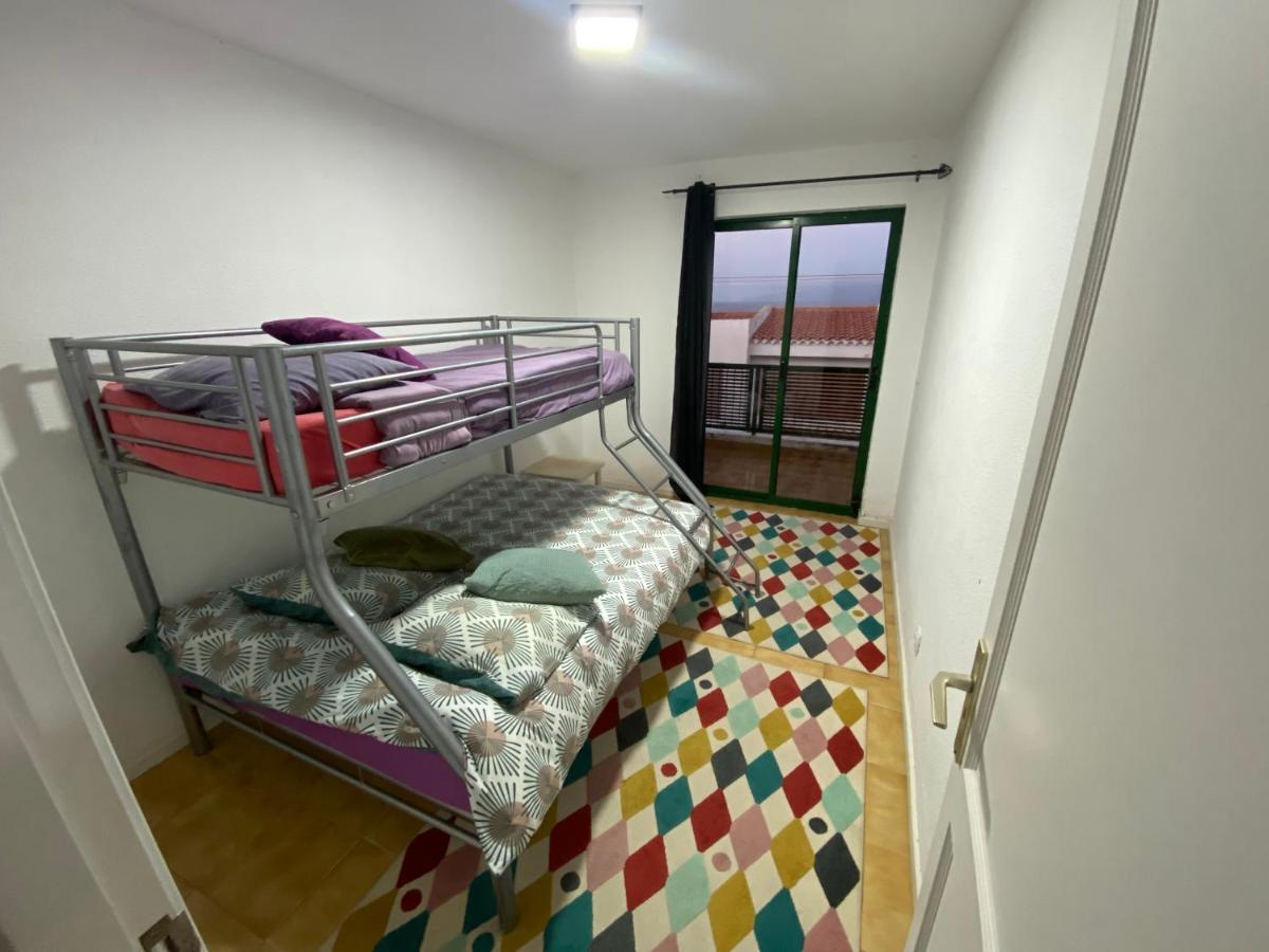 Holiday House Parque Azul Playa La Arena Free Wifi Puerto de Santiago  Buitenkant foto